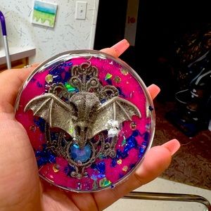 Gothic skeleton resin art